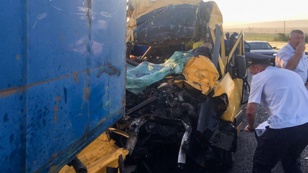 Число жертв ДТП с микроавтобусом в Крыму выросло до девяти