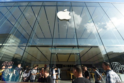 Apple заподозрили в обмане потребителей
