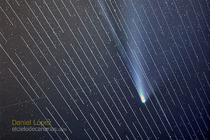 Спутники Илона Маска помешали наблюдать за ярчайшей кометой