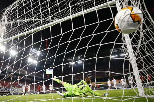   "Манчестер Юнайтед" одолел "Копенгаген" и вышел в полуфинал Лиги Европы 