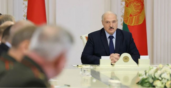 Лукашенко: Против страны началась агрессия
