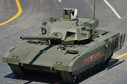 Назван срок принятия танка «Армата» на вооружение российской армии