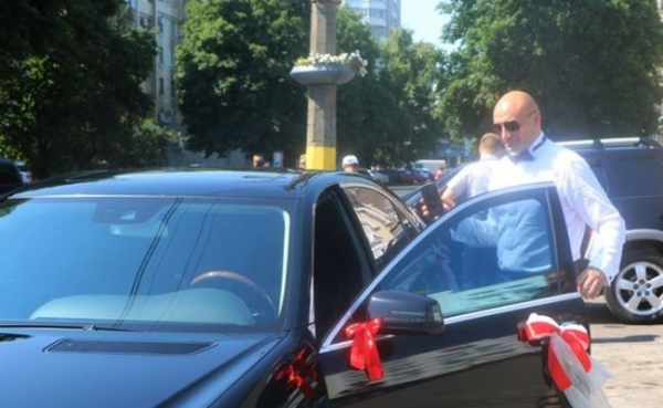 Партия Коломойского грозит ЗЕ майданом из-за обыска в мэрии Черкасс