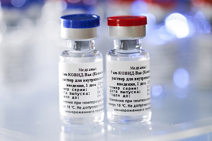Россиян предупредили о несовместимости вакцины от коронавируса с алкоголем