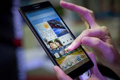Смартфоны Huawei и Honor останутся без банковских приложений
