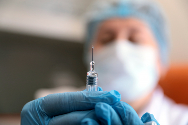   Мишустин выделил 4,1 млрд руб на закупку вакцины от гриппа 