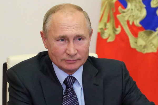   Владимир Путин поздравил работников атомной промышленности с 75-летием отрасли 