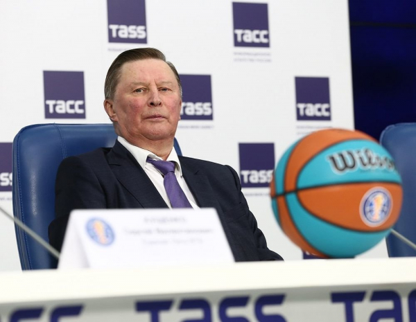   Сергей Иванов: Рекомендую баскетбольным клубам не жить за счет бюджета 
