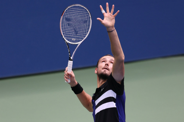   Медведев обыграл Рублева и вышел в полуфинал US Open 