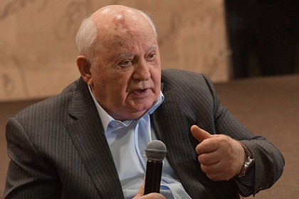 Горбачев отвел России роль посредника между США и Китаем