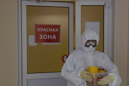 В России пересмотрят режим работы врачей в «красной зоне»