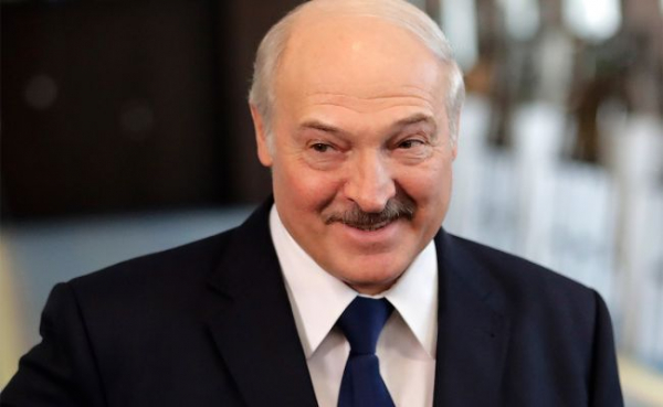 Официоз Европейского союза занялся деловыми связями «семьи» Лукашенко