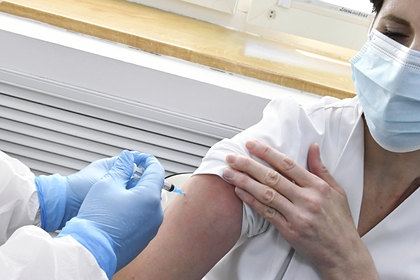 Озвучены первые результаты испытаний «живой» российской вакцины от коронавируса