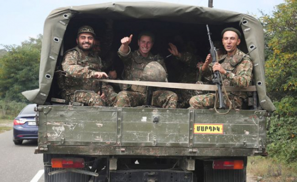 WSJ: Турция отправила в Карабах «сотни» боевиков из Сирии